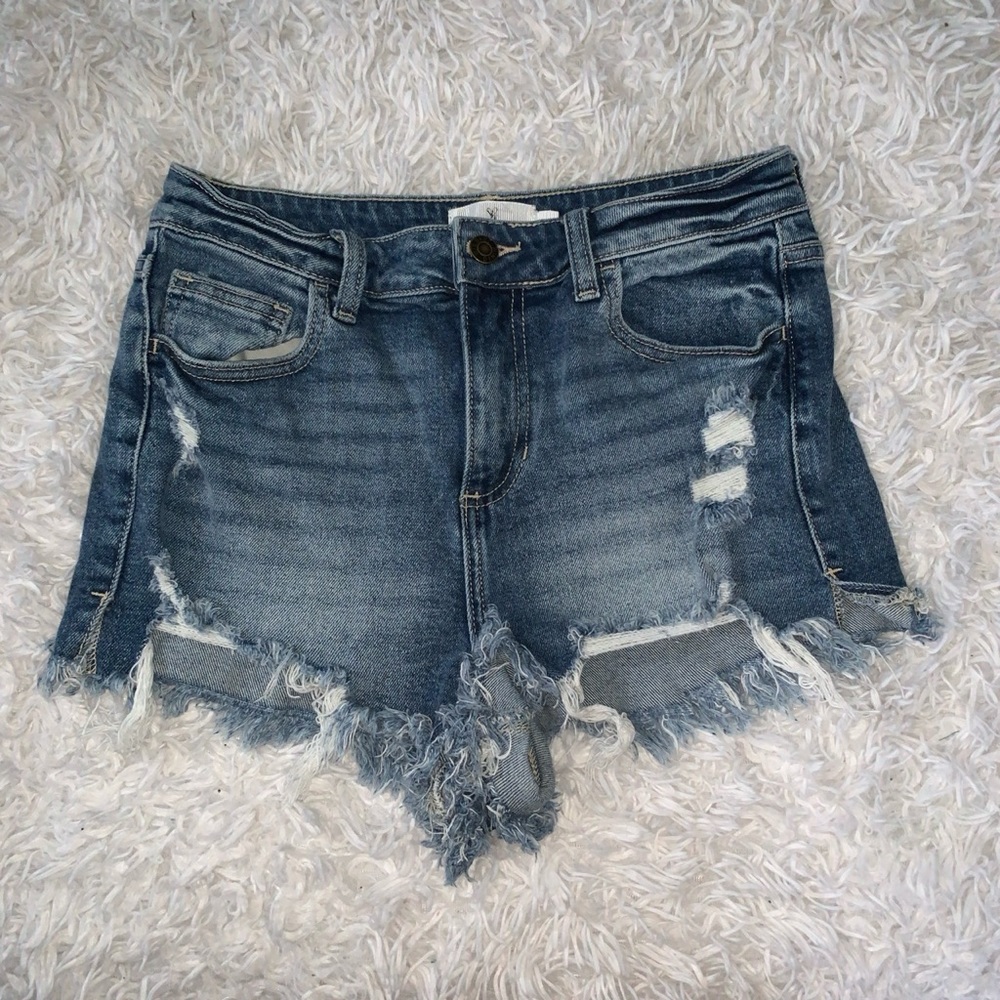 WINDSOR Medium Wash high rise jean shorts